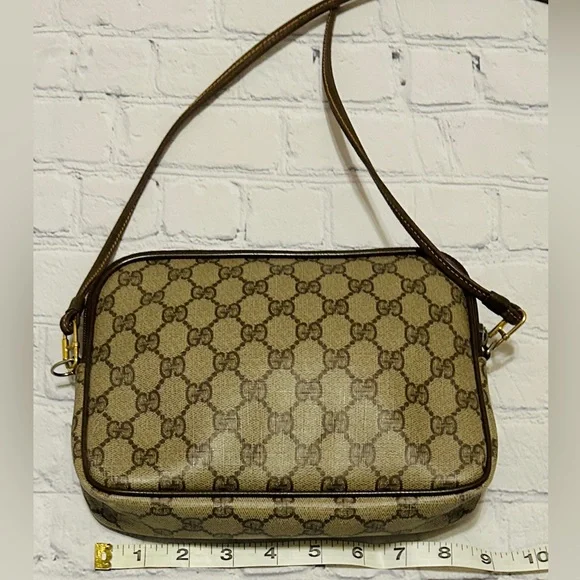 Gucci GG Supreme Vintage Brown Crossbody / Shoulder Bag In Beautiful Condition. - Picture 2 of 16
